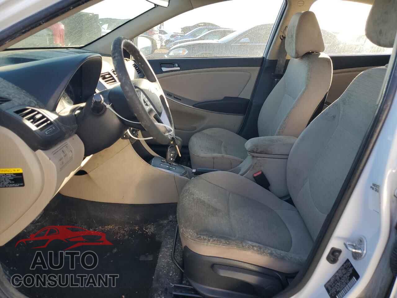 HYUNDAI ACCENT 2017 - KMHCT4AE1HU361629