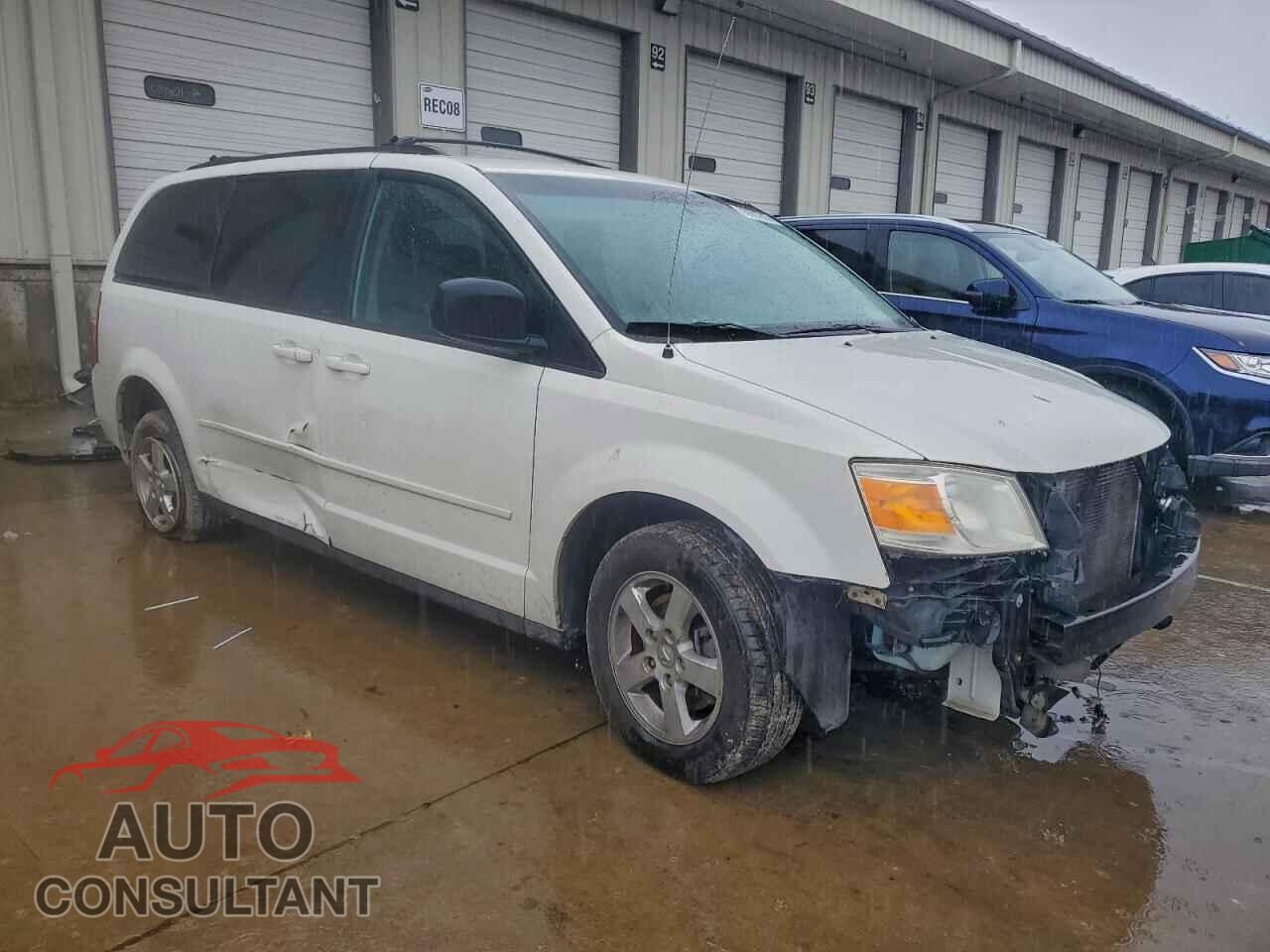 DODGE CARAVAN 2010 - 2D4RN4DE1AR307581
