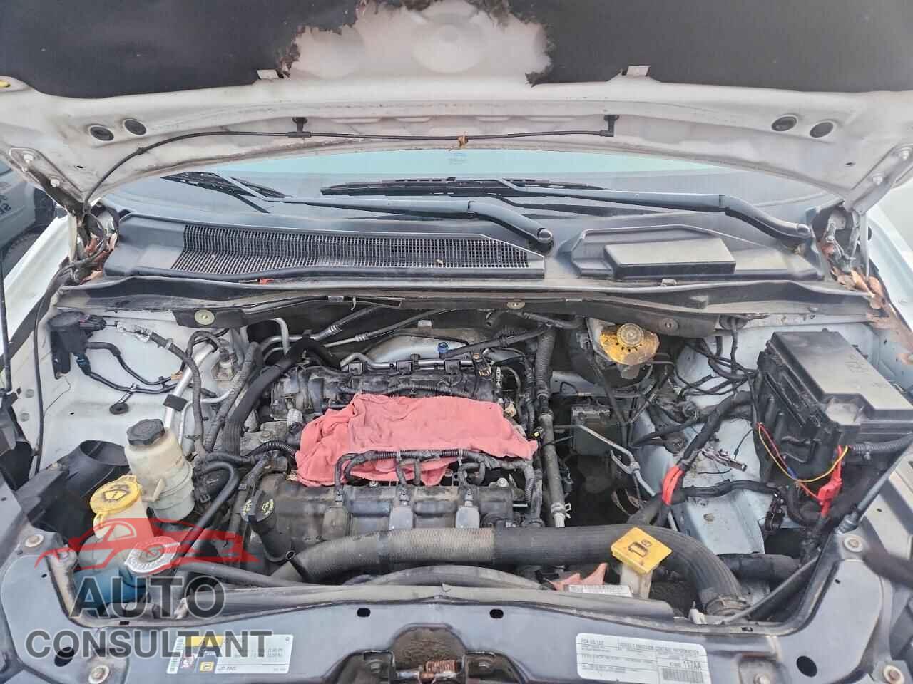 DODGE CARAVAN 2015 - 2C4RDGBG9FR684060