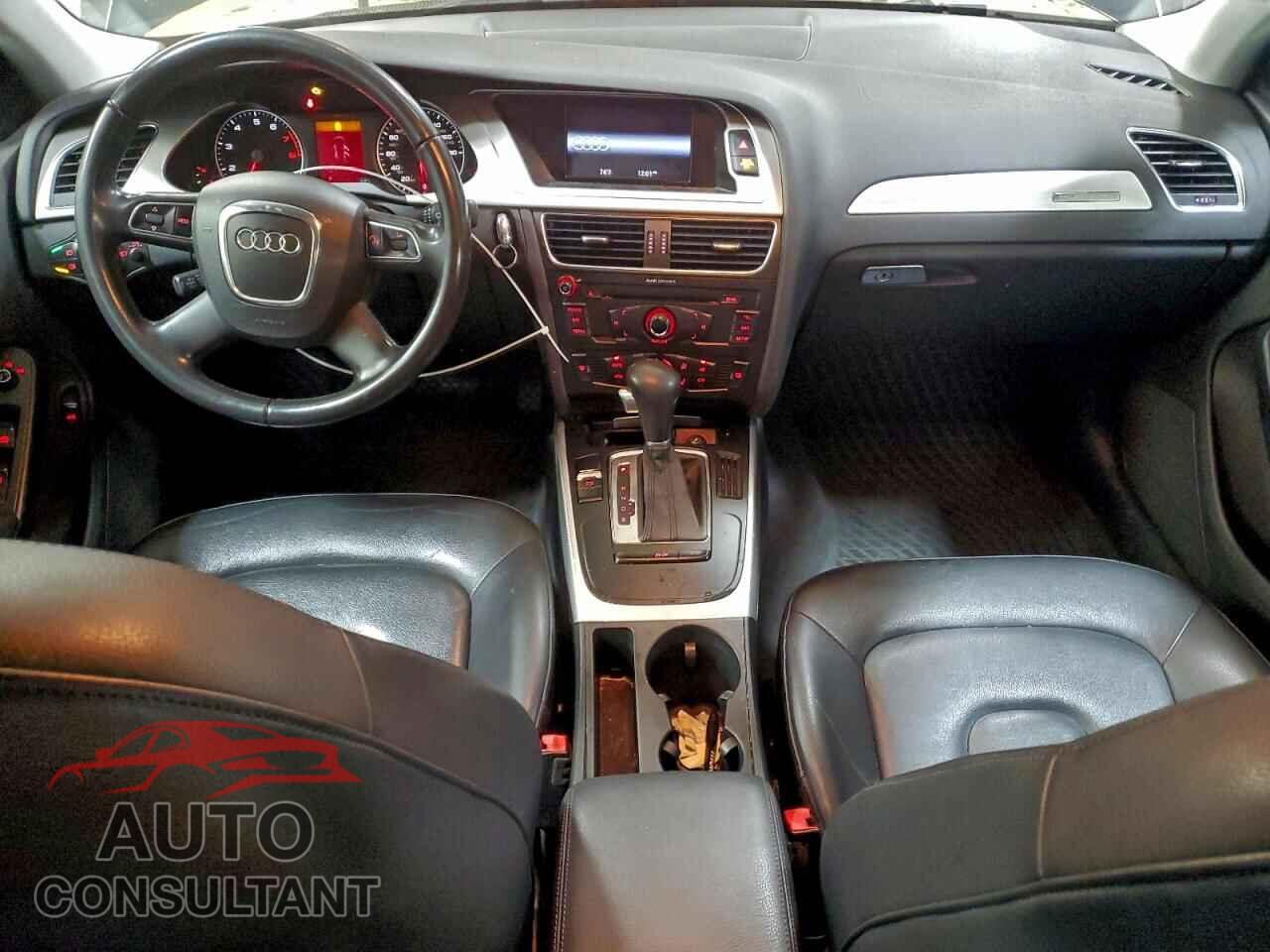 AUDI A4 2012 - WAUBFAFL1CN008580