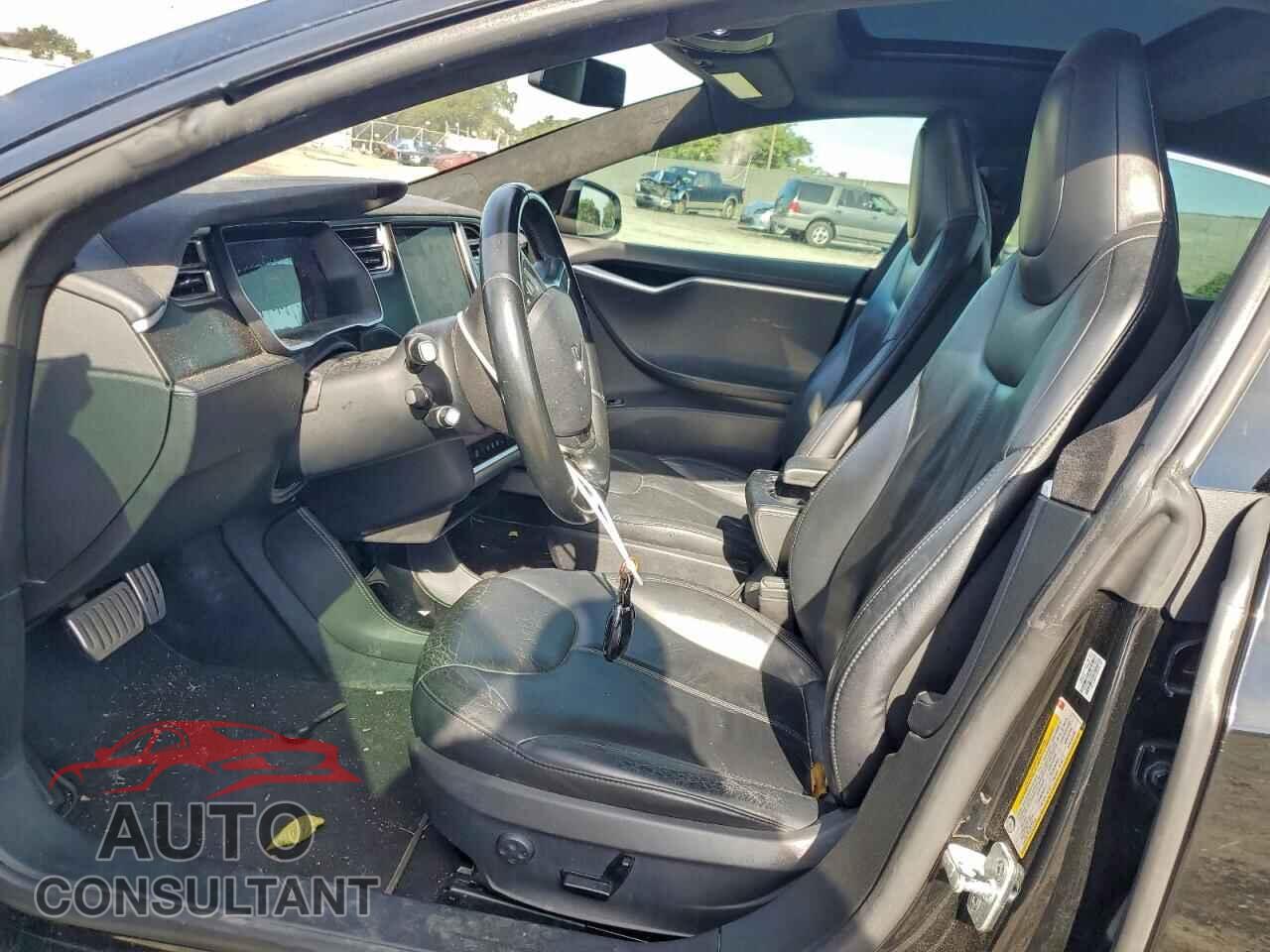 TESLA MODEL S 2014 - 5YJSA1H11EFP49505