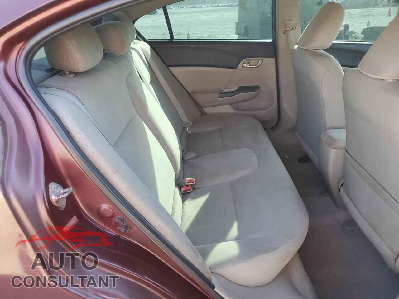 HONDA CIVIC 2012 - 2HGFB2F50CH591712