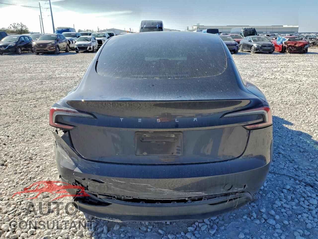 TESLA MODEL 3 2024 - 5YJ3E1EAXRF741180