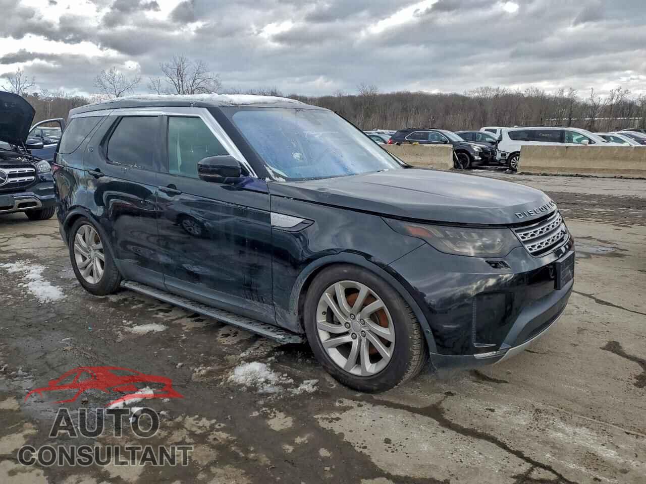 LAND ROVER DISCOVERY 2017 - SALRRBBV2HA046090