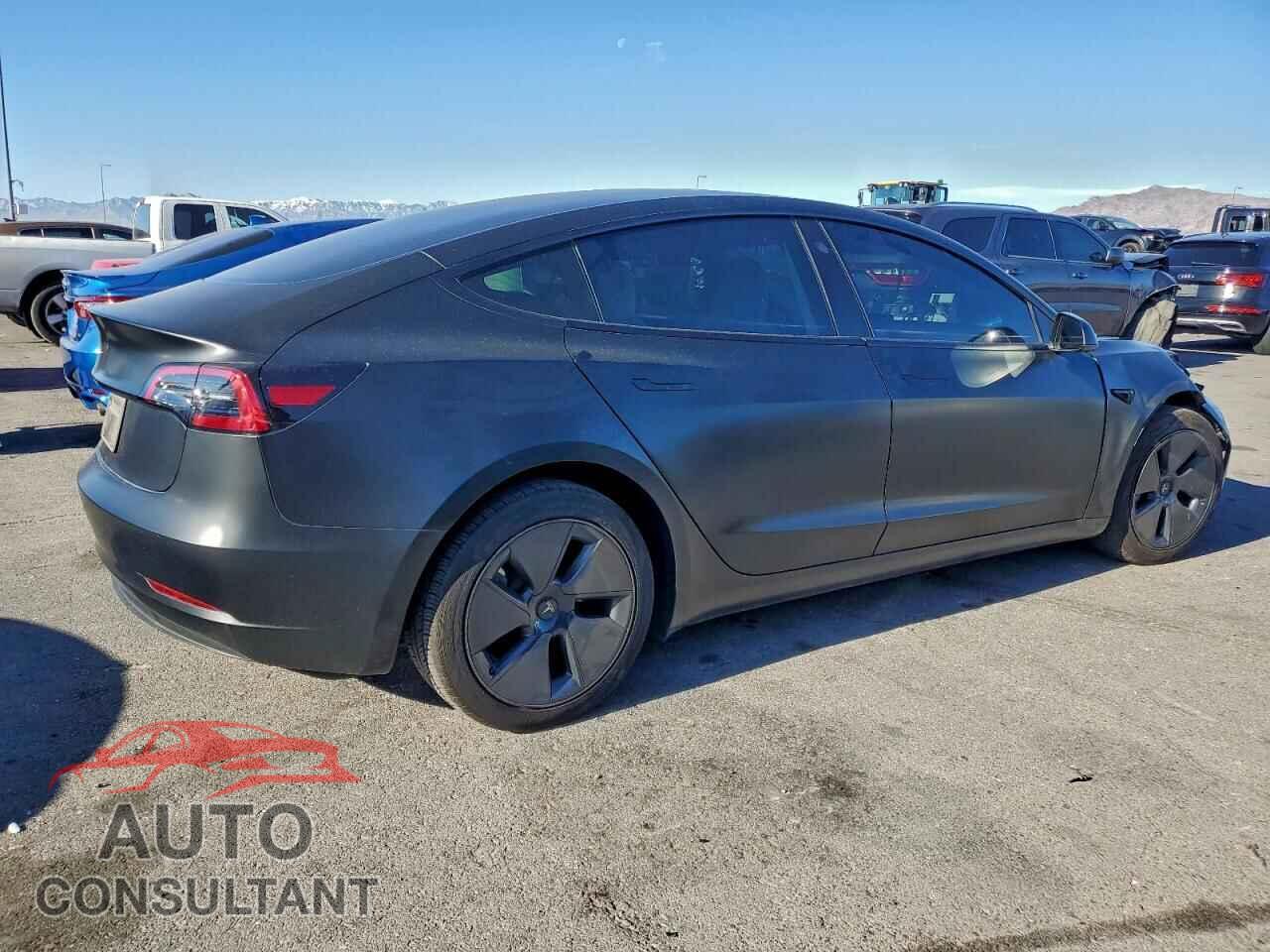 TESLA MODEL 3 2023 - 5YJ3E1EBXPF661237