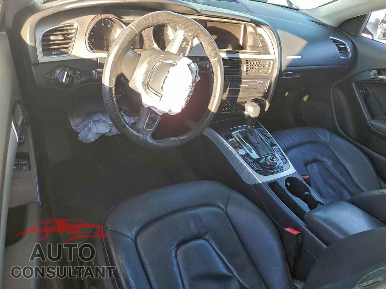 AUDI A5 2012 - WAULFAFRXCA002941