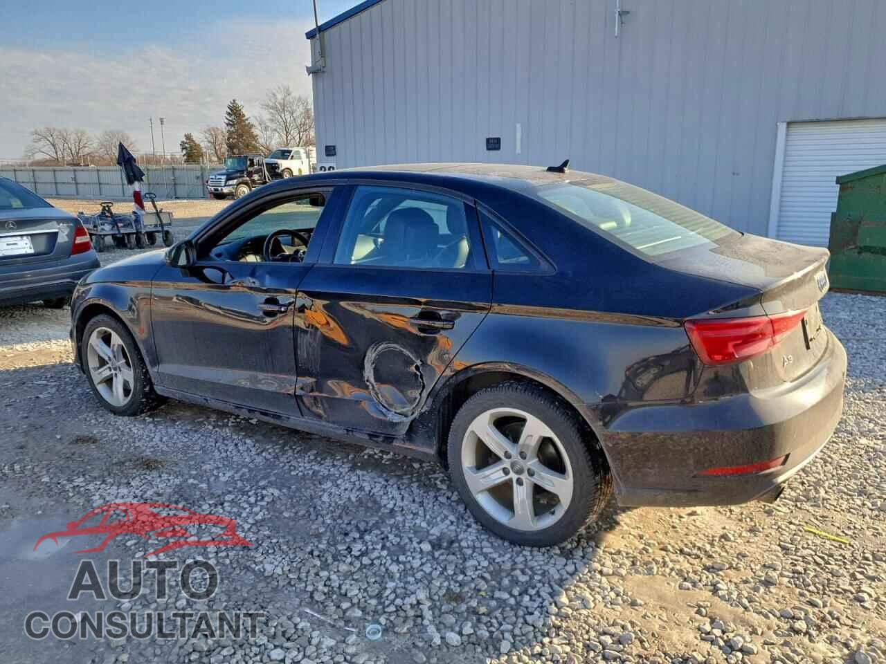 AUDI A3 2017 - WAUB8GFF2H1062945