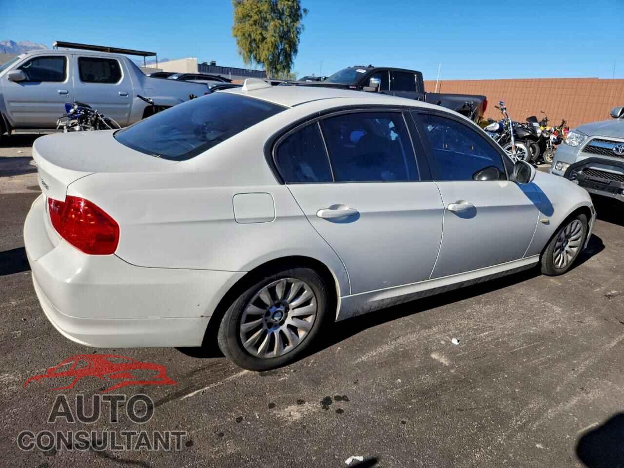 BMW 3 SERIES 2009 - WBAPH53529A435456