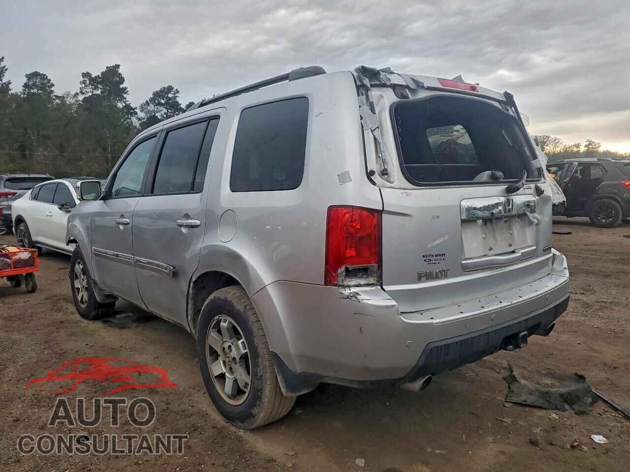 HONDA PILOT 2011 - 5FNYF3H94BB051348