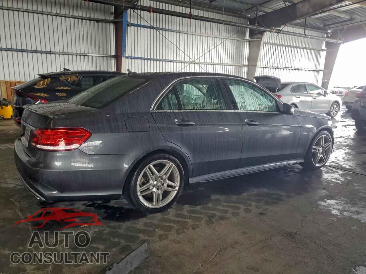 MERCEDES-BENZ E-CLASS 2014 - WDDHF5KB5EA877118