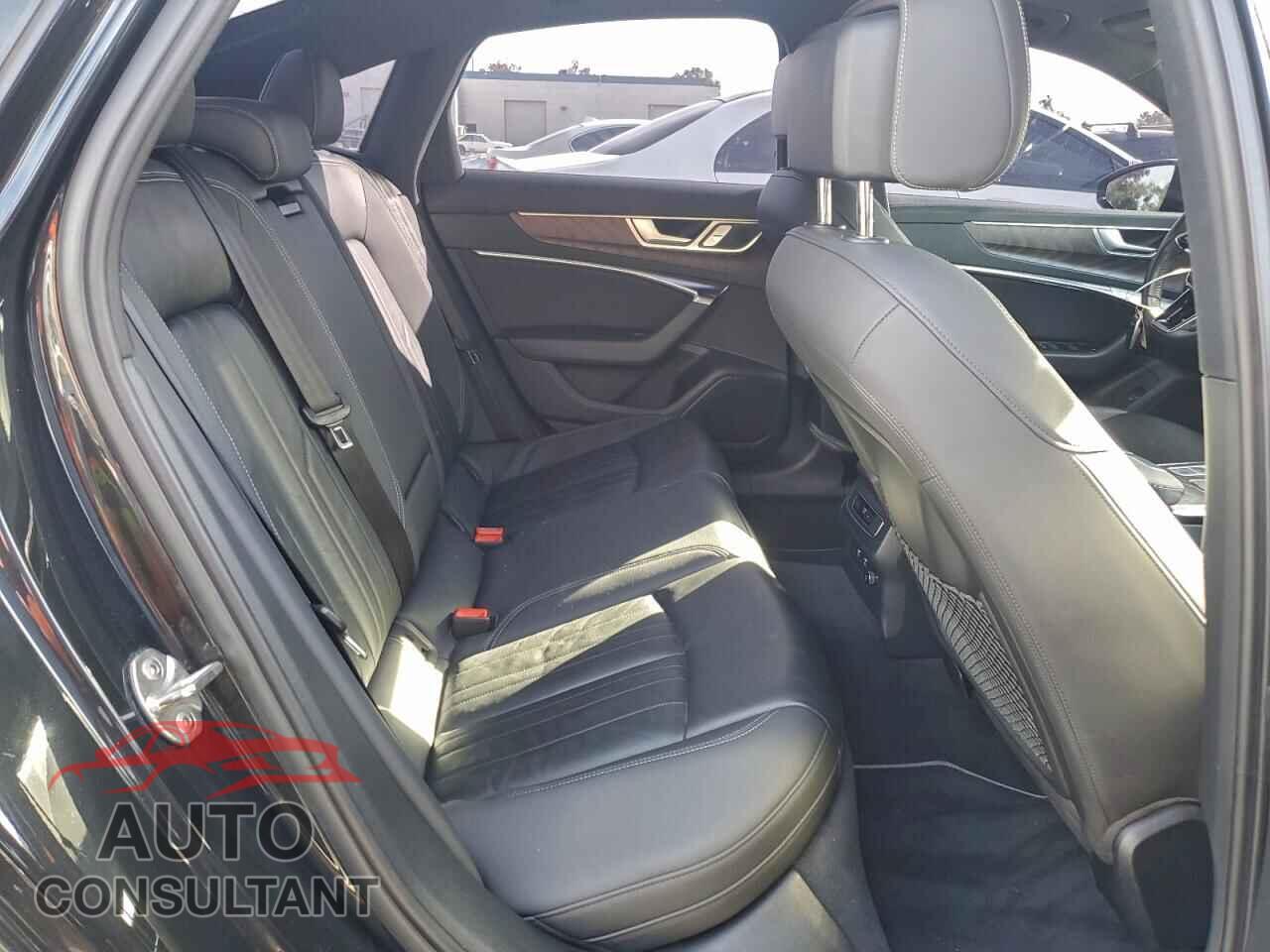 AUDI A6 2019 - WAUD8AF22KN125559