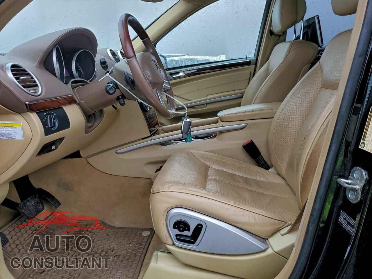MERCEDES-BENZ GL-CLASS 2012 - 4JGBF2FE4CA770427