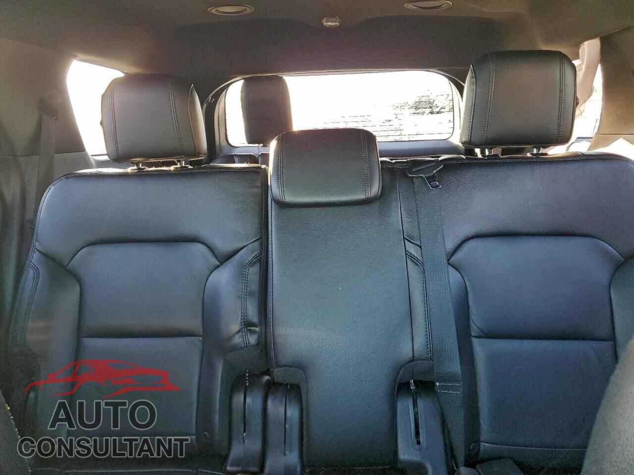 FORD EXPLORER 2017 - 1FM5K8D80HGA41760