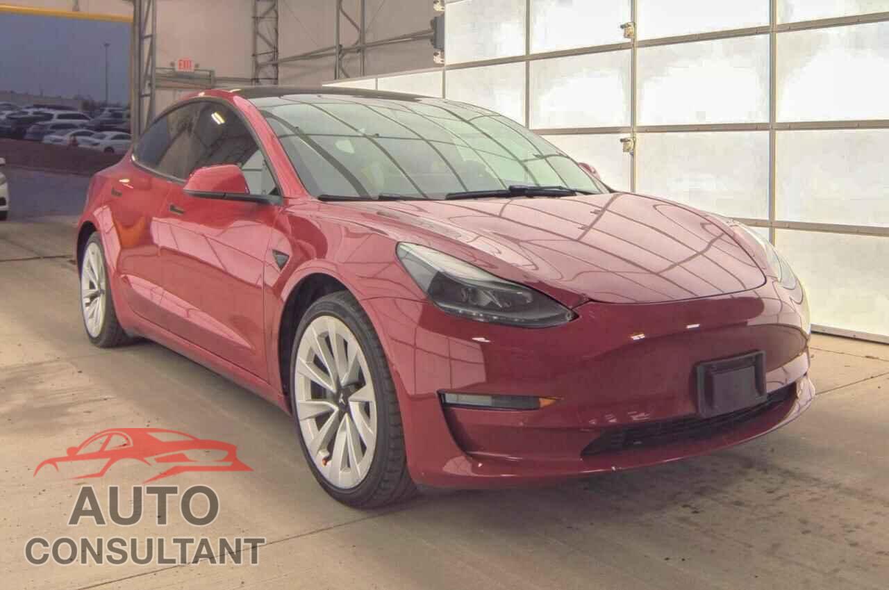 TESLA MODEL 3 2022 - 5YJ3E1EA6NF289982