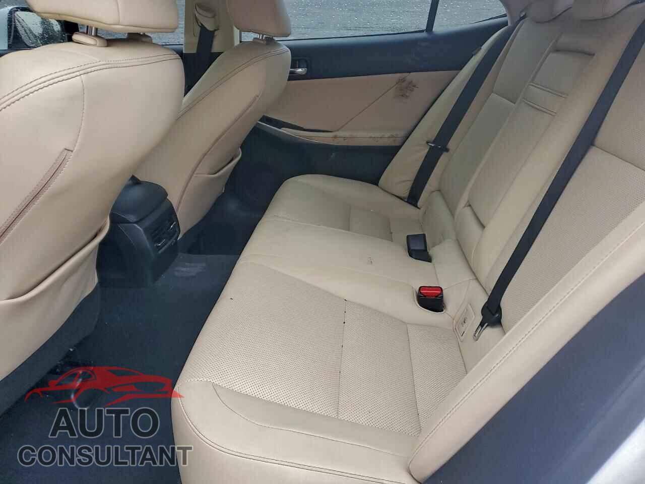 LEXUS IS 2015 - JTHCF1D21F5022418
