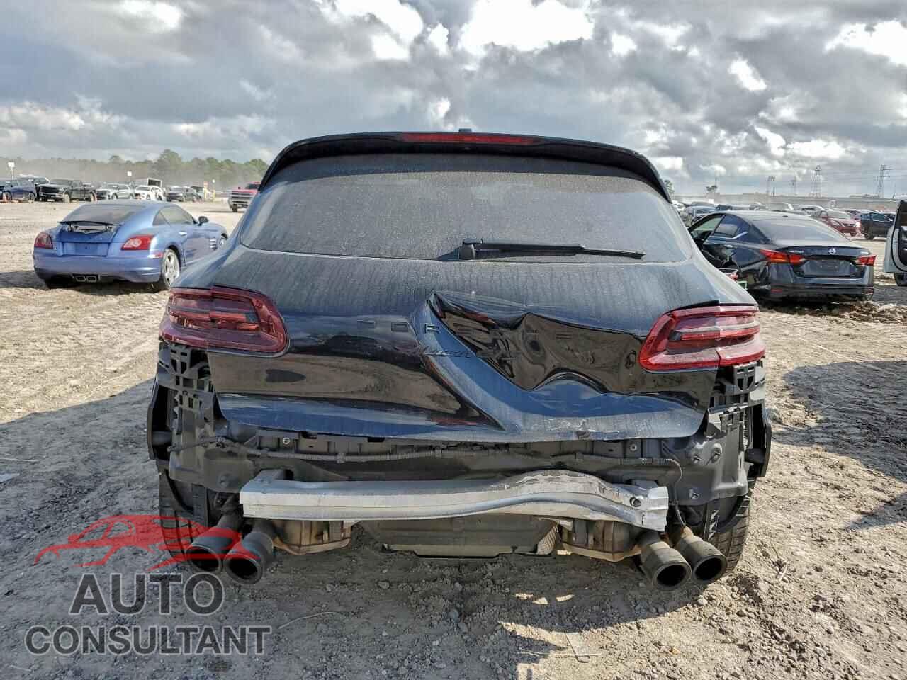 PORSCHE MACAN 2018 - WP1AG2A56JLB63336