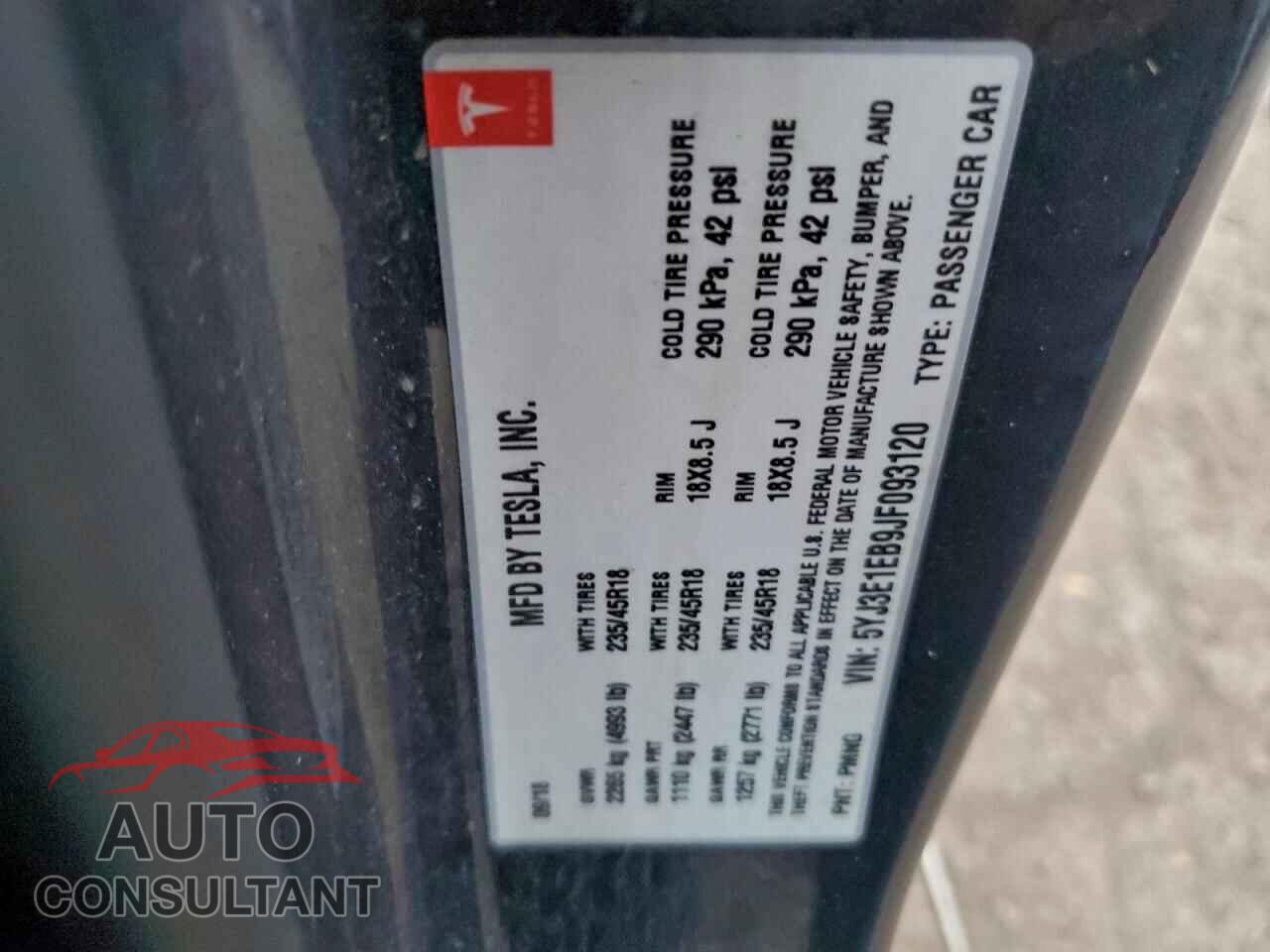 TESLA MODEL 3 2018 - 5YJ3E1EB9JF093120