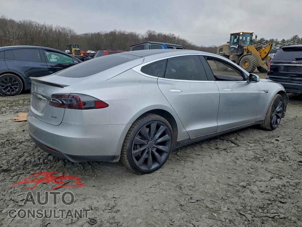 TESLA MODEL S 2012 - 5YJSA1DP5CFS01028