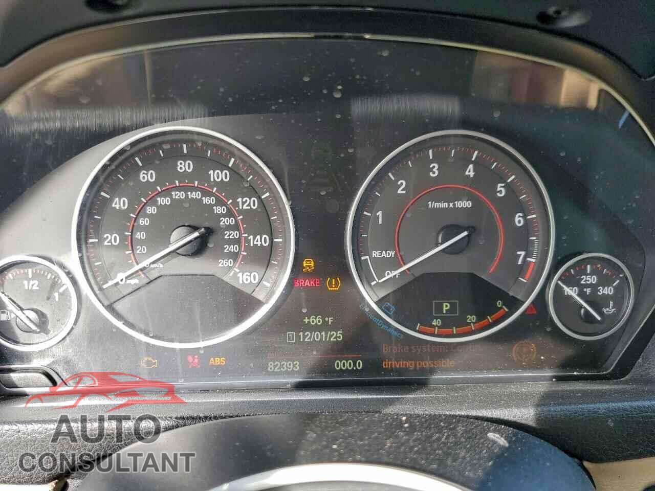 BMW 3 SERIES 2015 - WBA3A5C52FF608359