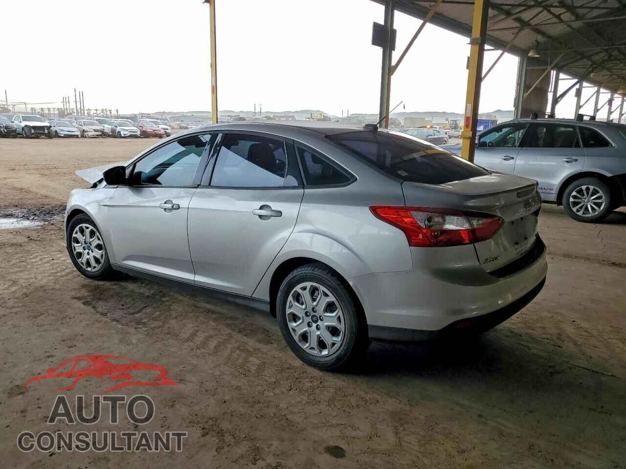 FORD FOCUS 2012 - 1FAHP3F21CL217302