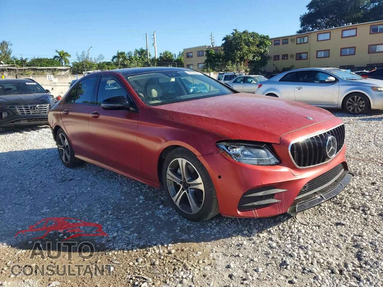 MERCEDES-BENZ E-CLASS 2018 - WDDZF4JB7JA317496