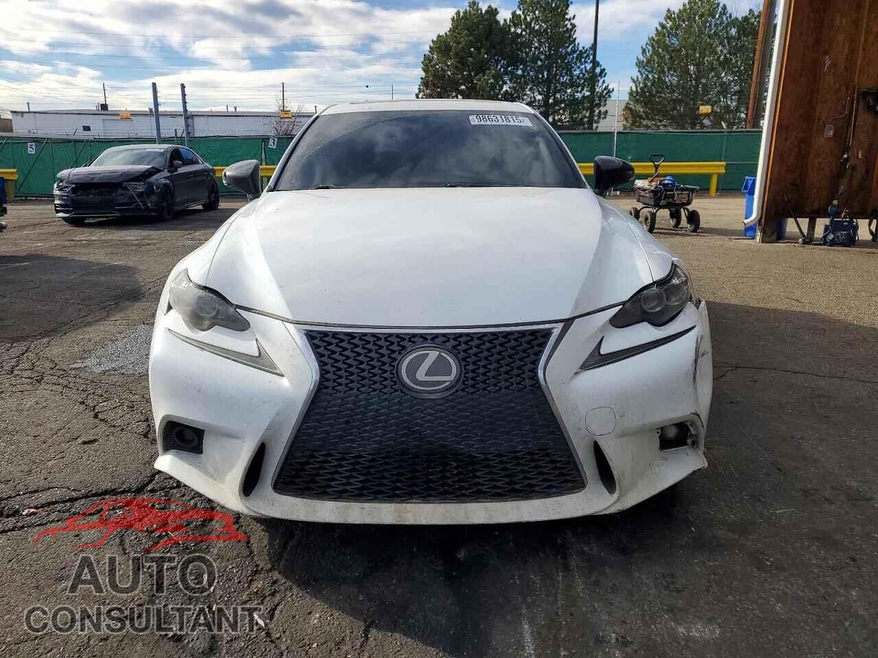 LEXUS IS 2015 - JTHCF1D28F5021542
