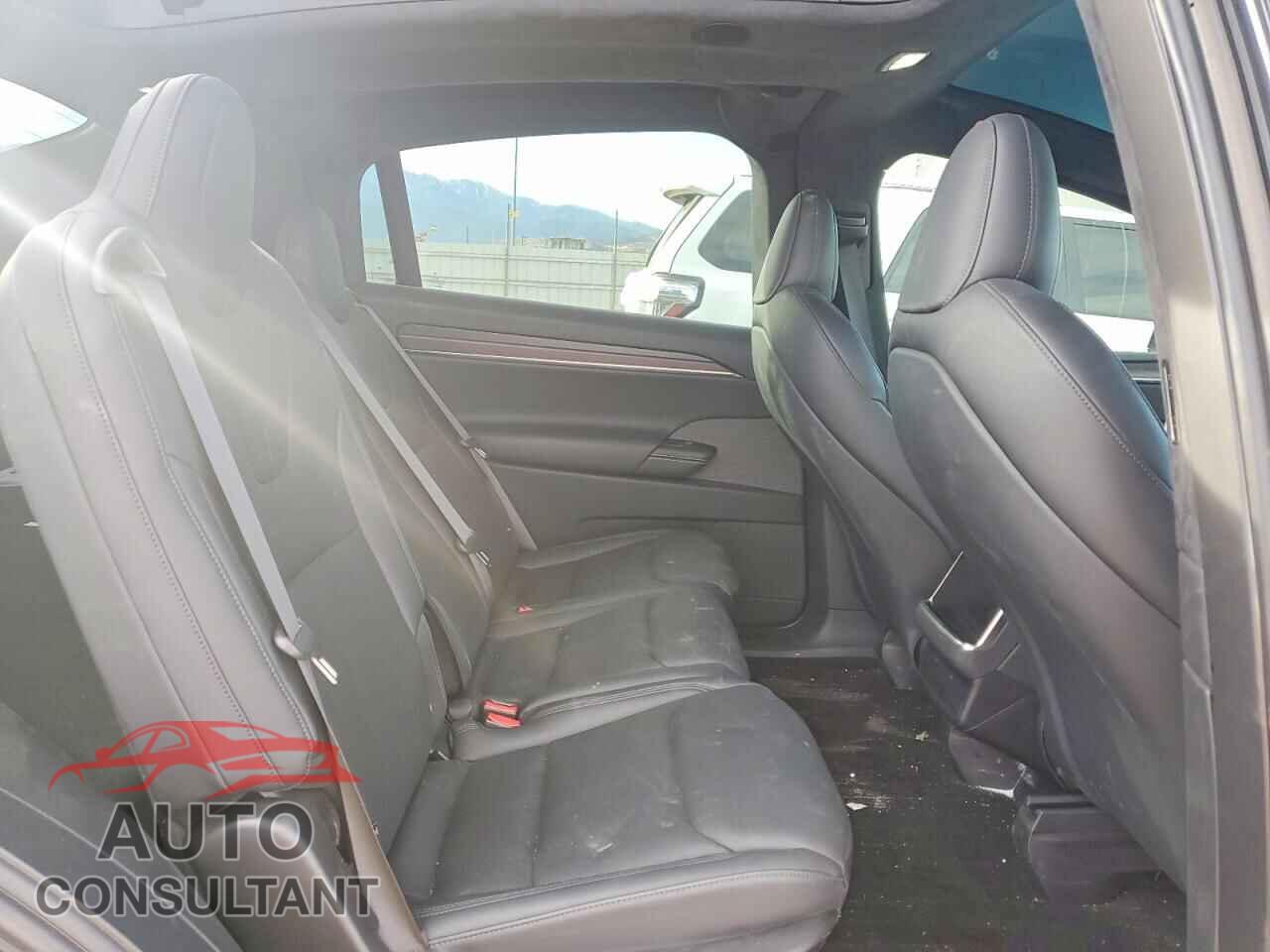 TESLA MODEL X 2024 - 7SAXCDE52RF450929