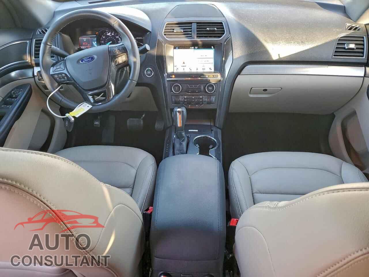 FORD EXPLORER 2018 - 1FM5K7D88JGB75464