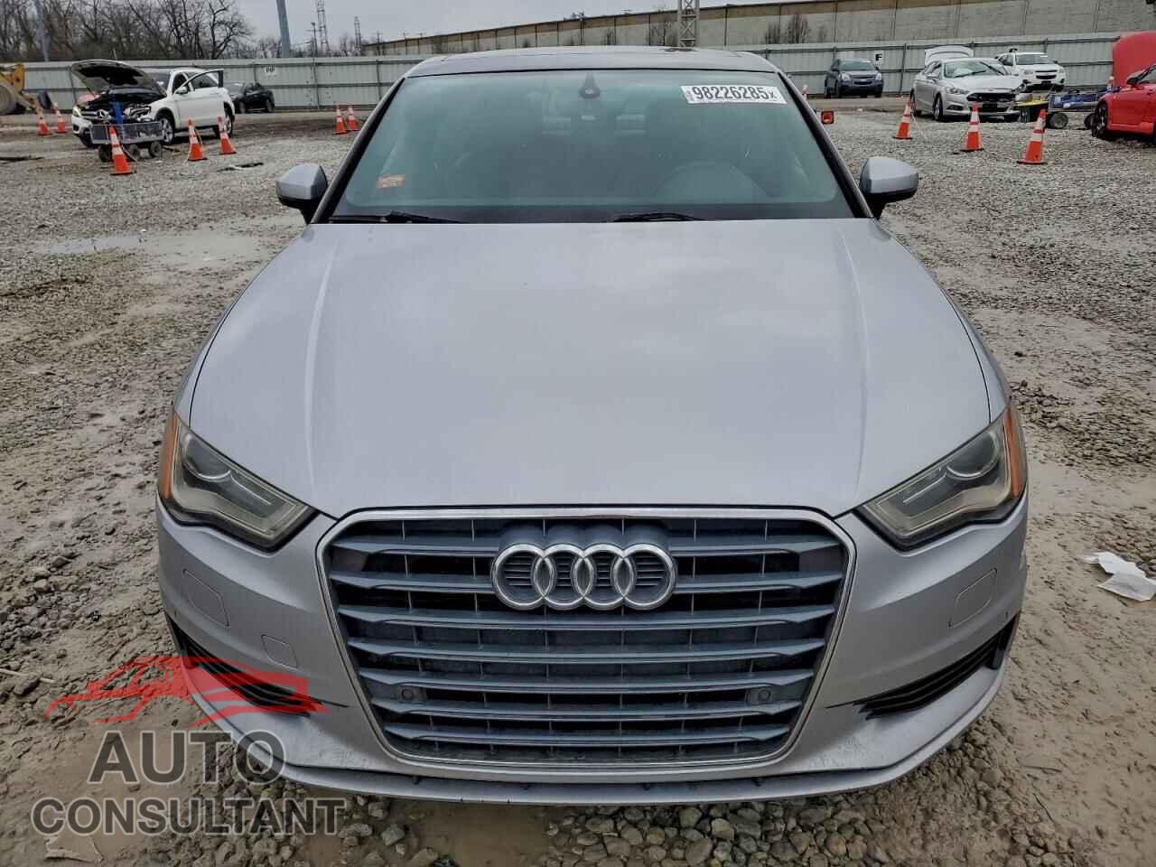 AUDI A3 2016 - WAUA7GFF4G1007698