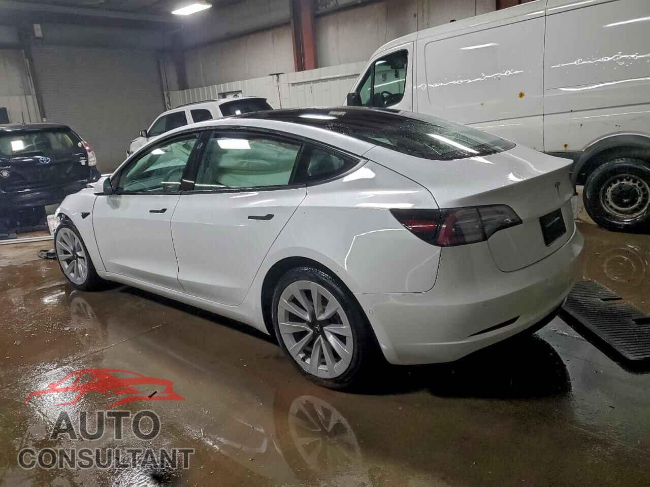 TESLA MODEL 3 2022 - 5YJ3E1EBXNF128172