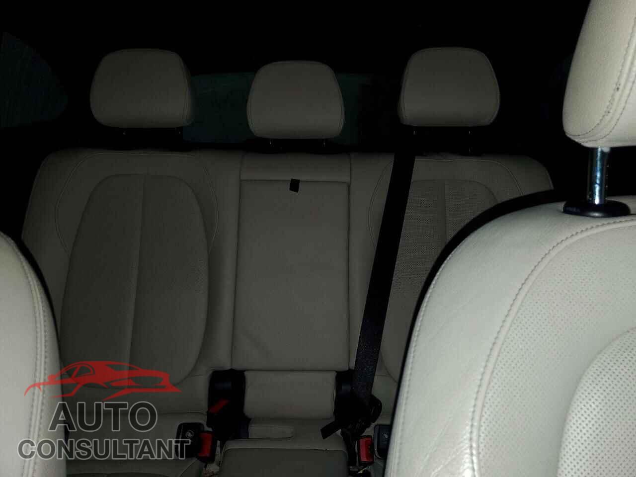 BMW X1 2017 - WBXHT3Z36H4A52476