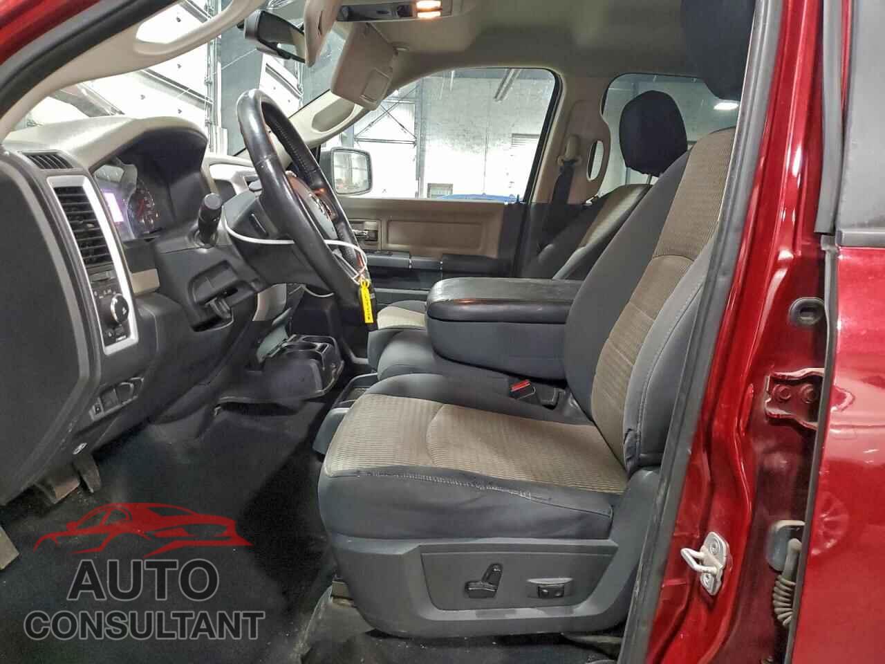 DODGE RAM 1500 2012 - 1C6RD7LT0CS298835