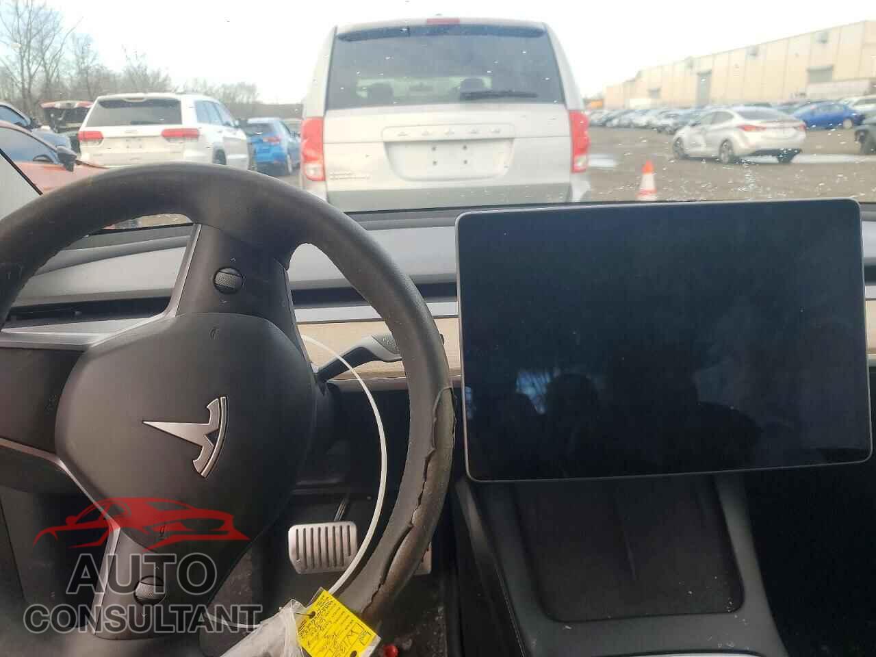 TESLA MODEL 3 2021 - 5YJ3E1EB2MF059489