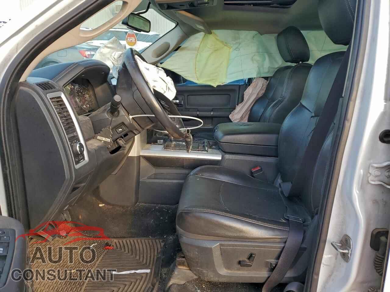 DODGE RAM 1500 2012 - 1C6RD7MT1CS303670