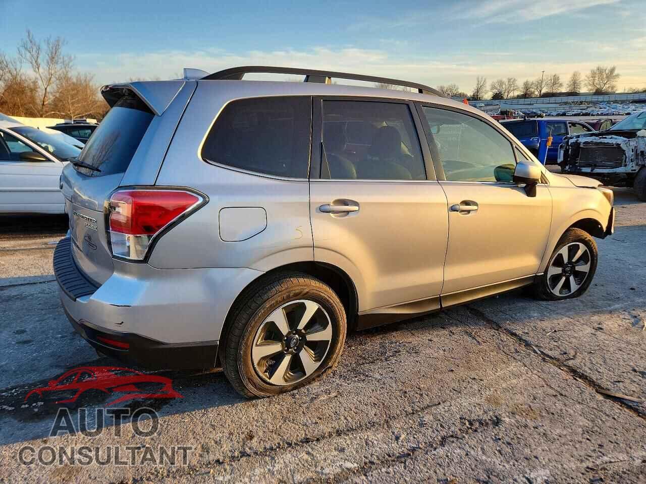 SUBARU FORESTER 2017 - JF2SJAJC2HH459565