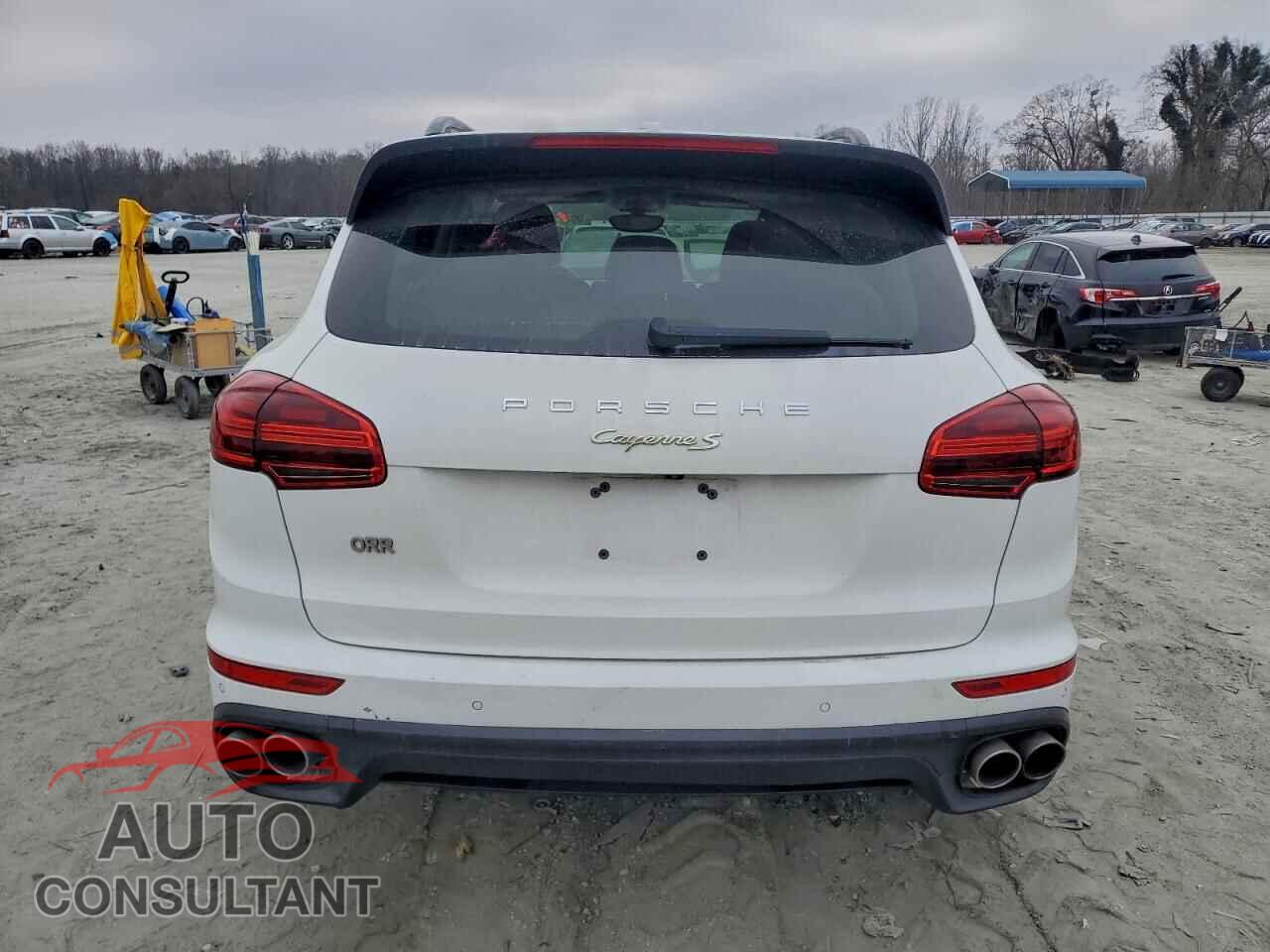 PORSCHE CAYENNE 2017 - WP1AE2A20HLA69345