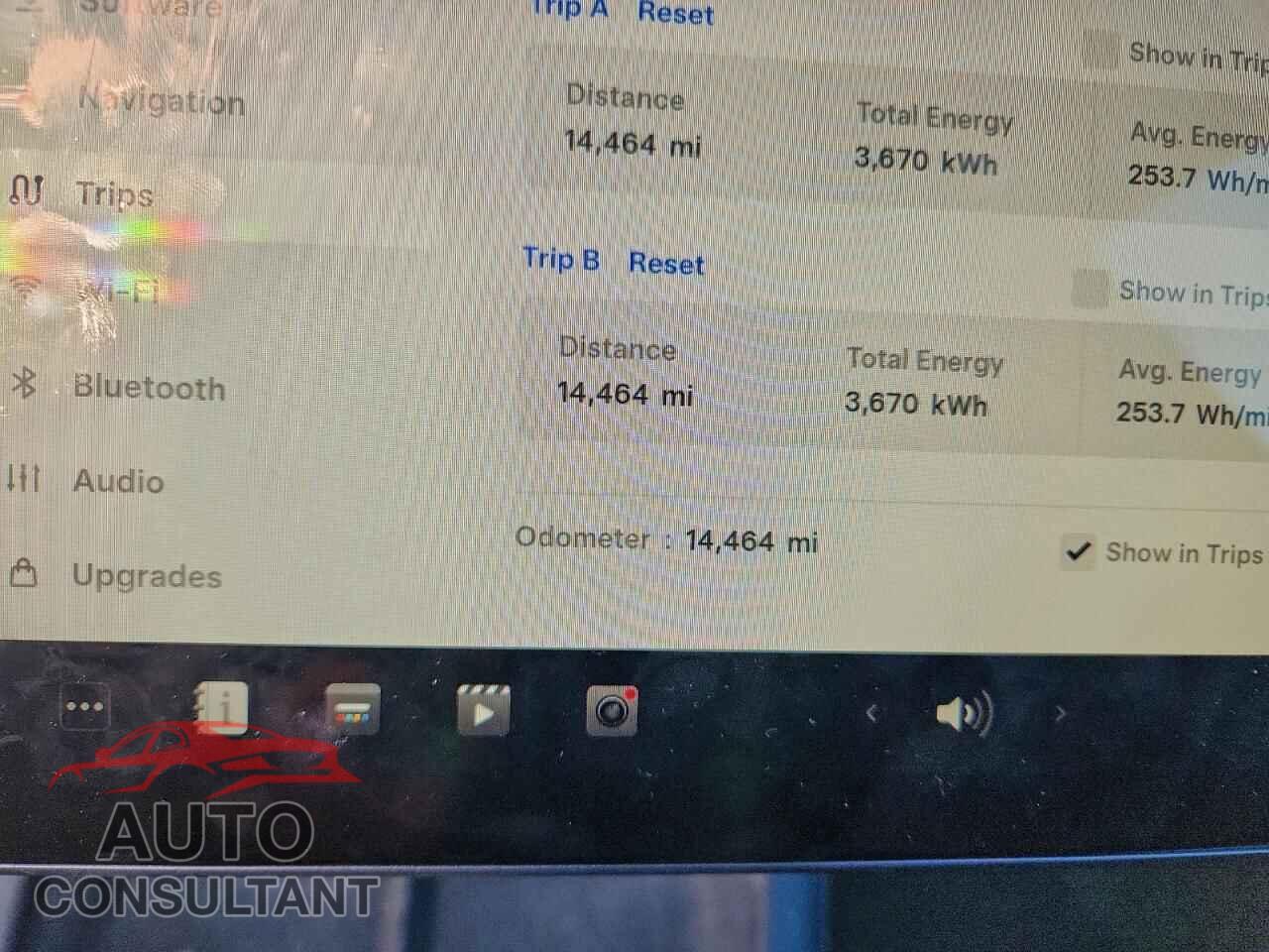 TESLA MODEL 3 2024 - 5YJ3E1EA1RF736837