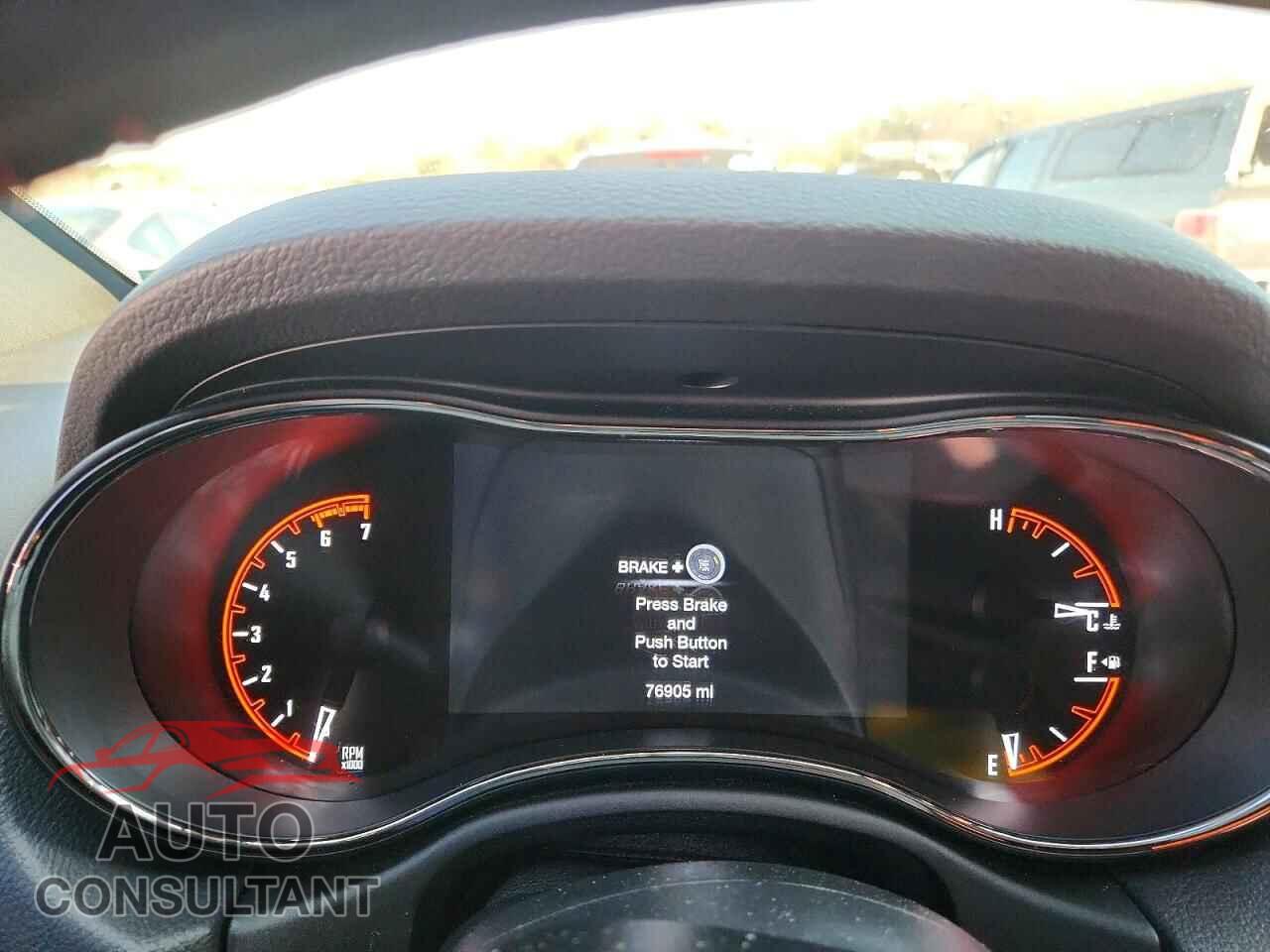 DODGE DURANGO 2018 - 1C4SDJCTXJC369229