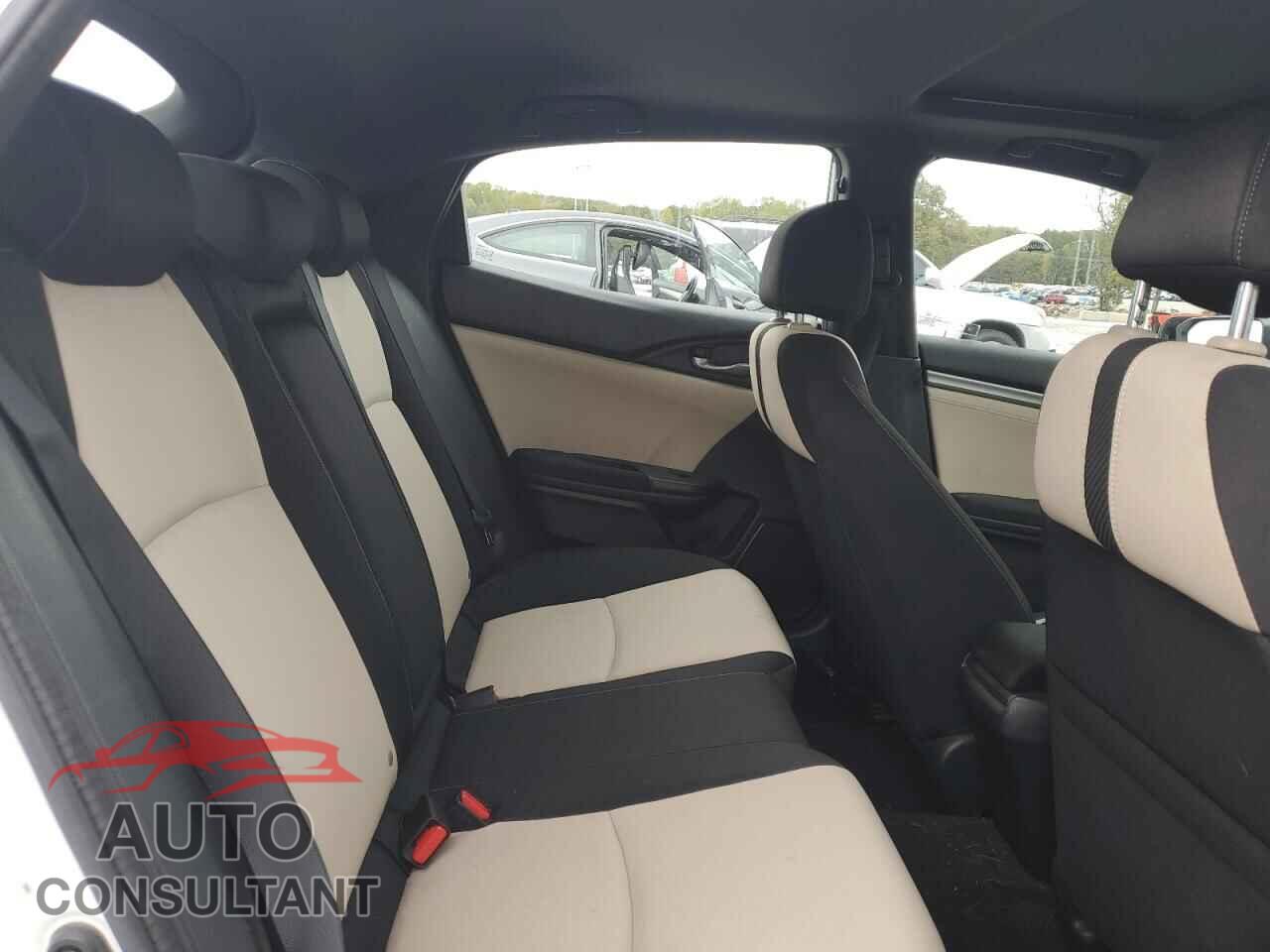 HONDA CIVIC 2017 - SHHFK7H51HU408564