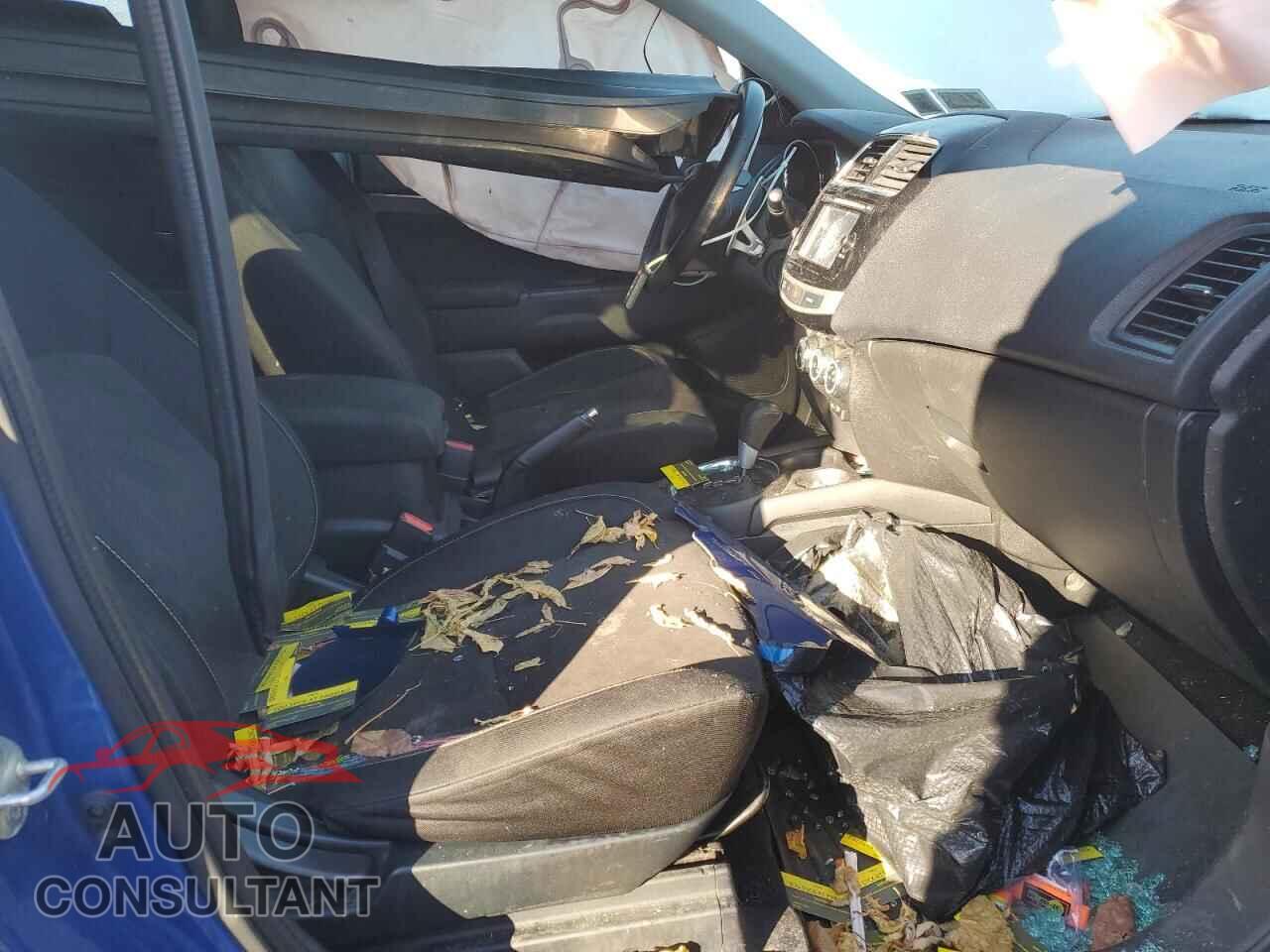 MITSUBISHI OUTLANDER 2015 - 4A4AR4AW2FE059429