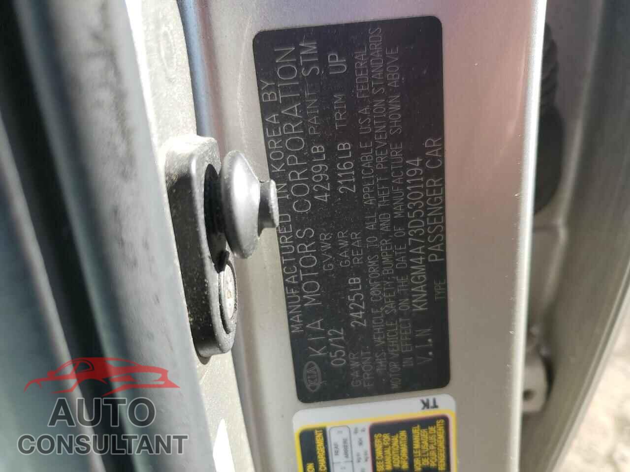 KIA OPTIMA 2013 - KNAGM4A73D5301194