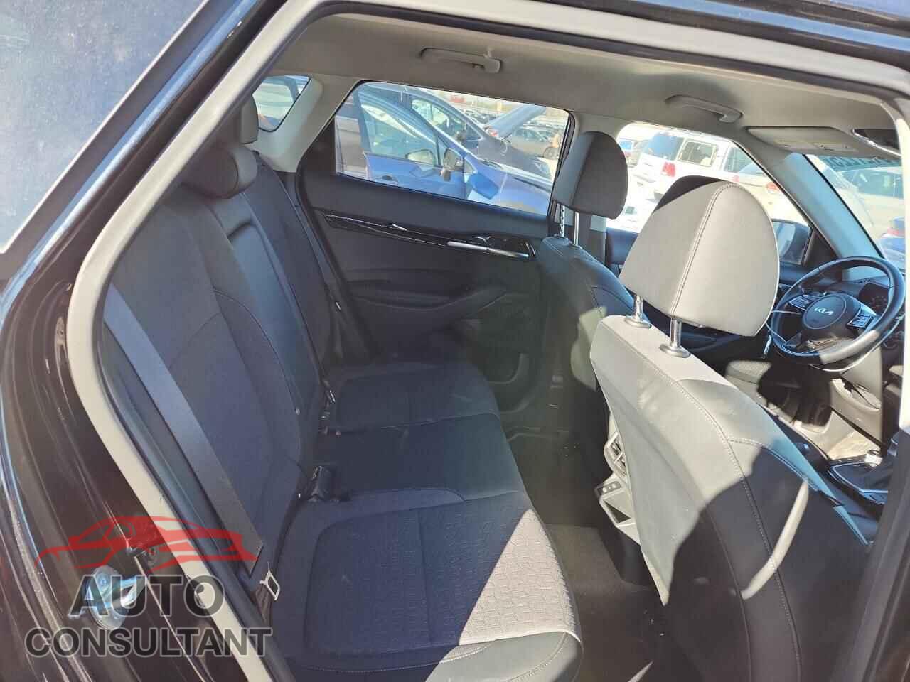 KIA SELTOS 2024 - KNDEUCAA8R7508224