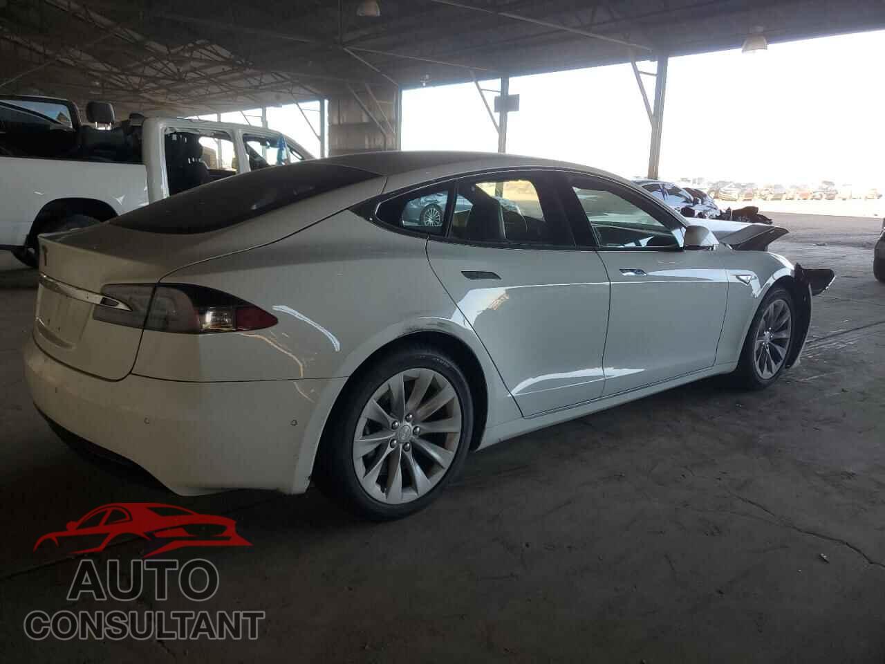 TESLA MODEL S 2016 - 5YJSA1E14GF157751