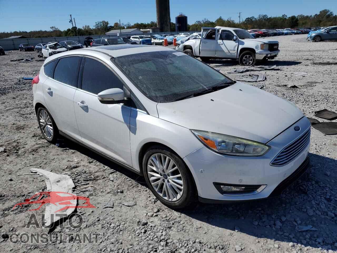 FORD FOCUS 2017 - 1FADP3N27HL222348