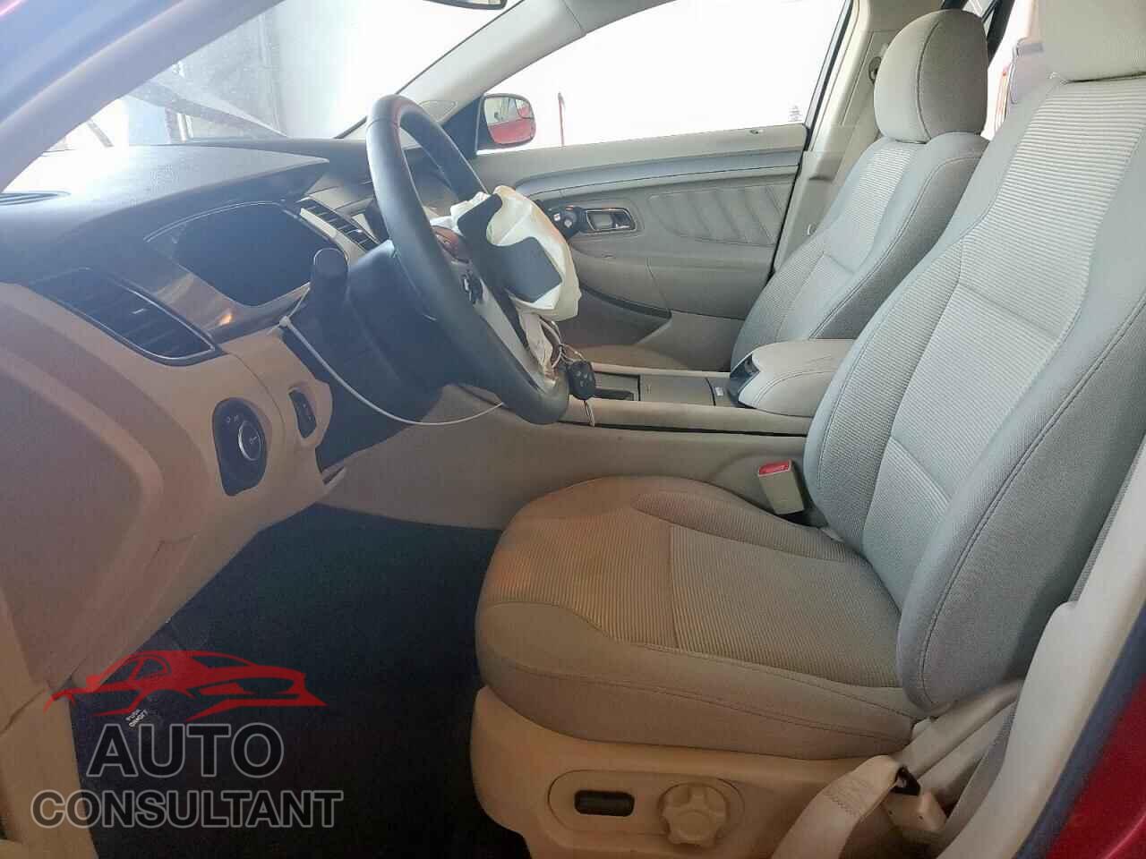 FORD TAURUS 2017 - 1FAHP2E85HG144516