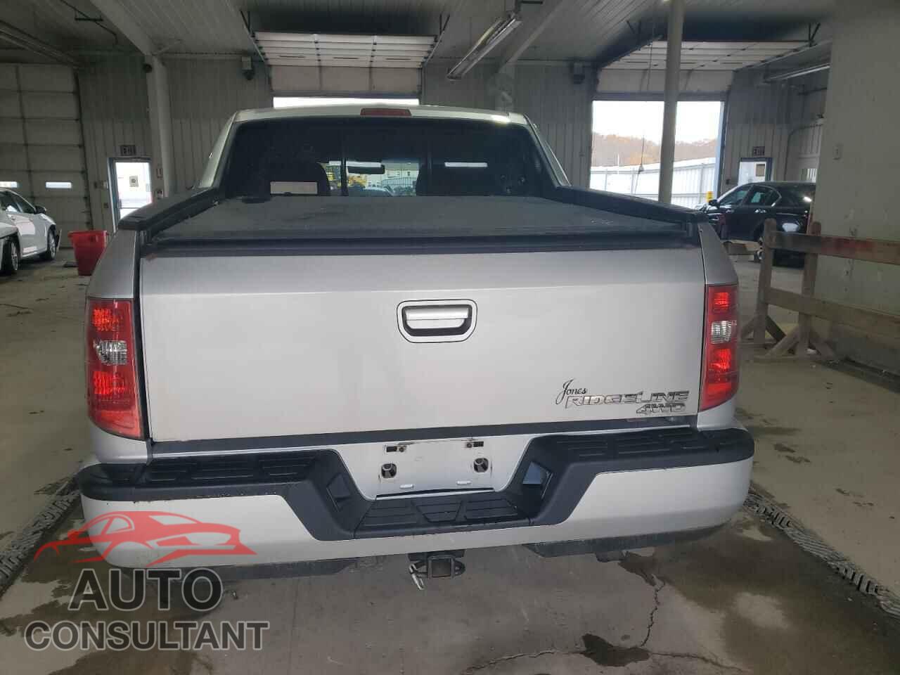 HONDA RIDGELINE 2011 - 5FPYK1F56BB001090