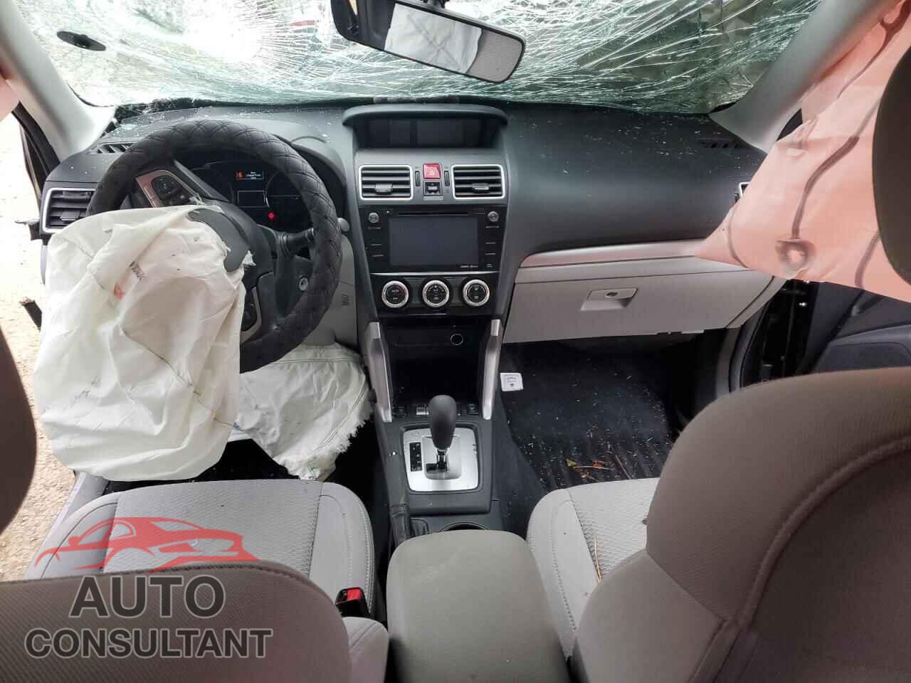 SUBARU FORESTER 2017 - JF2SJAGC2HH575498