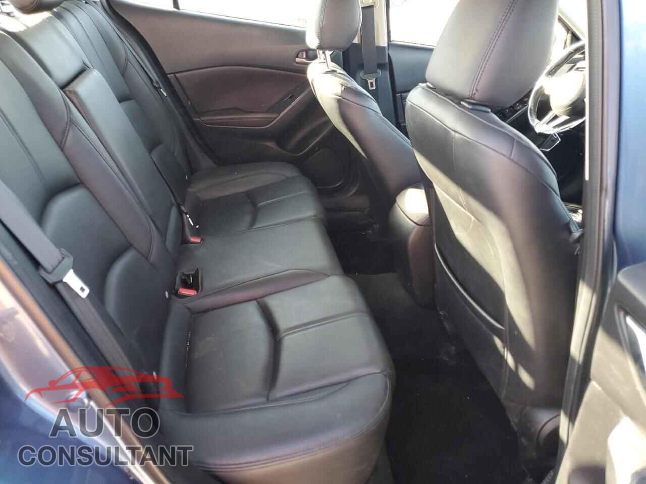 MAZDA 3 2017 - 3MZBN1V76HM121594