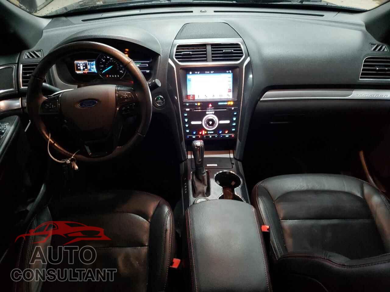 FORD EXPLORER 2018 - 1FM5K8GT7JGB06593