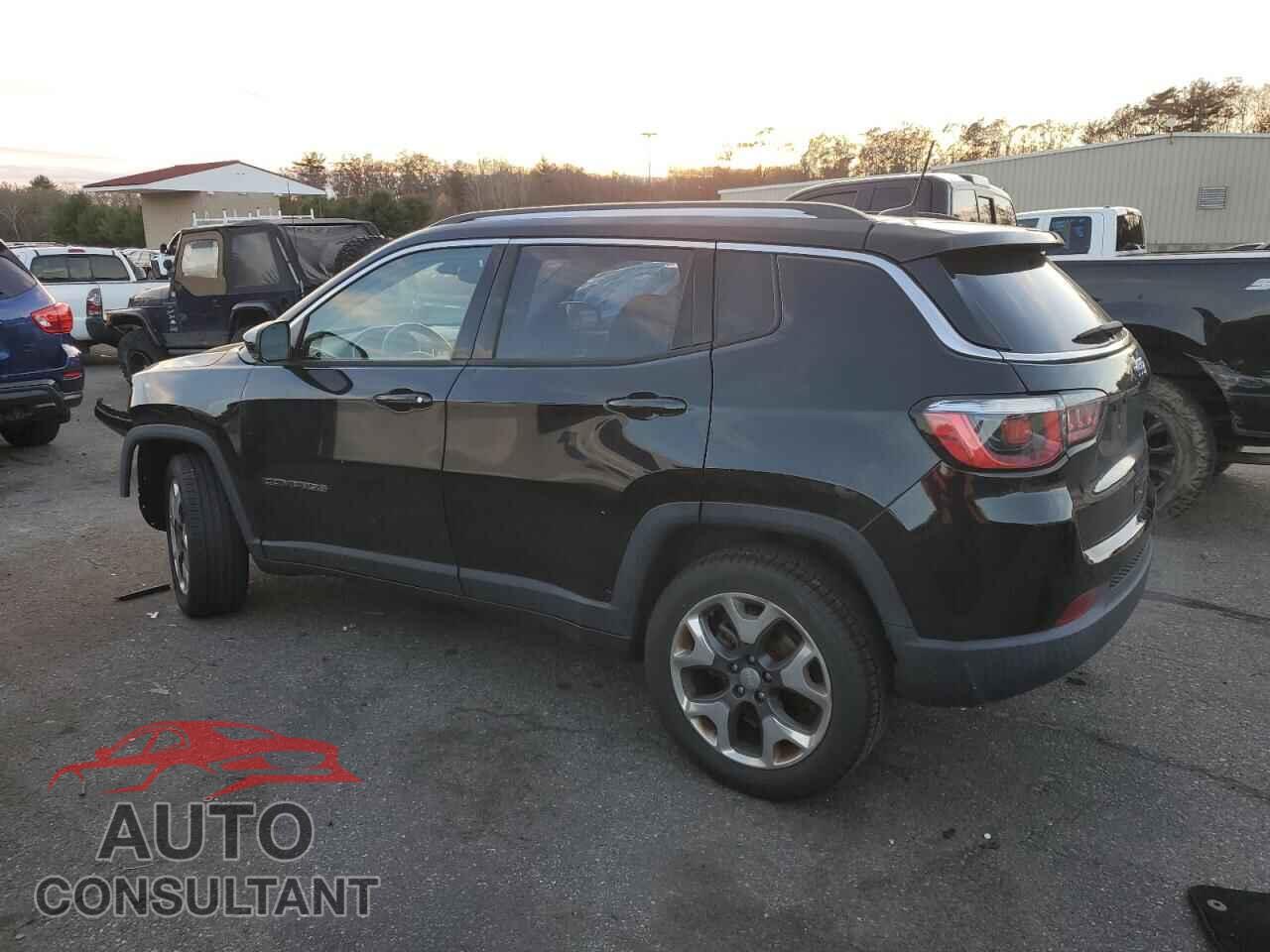JEEP COMPASS 2018 - 3C4NJDCB3JT435512